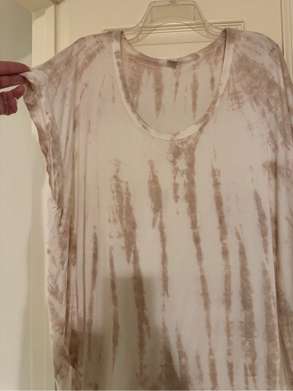 Old Navy Rayon blend Beige and Cream Tie-Dye Tank Top